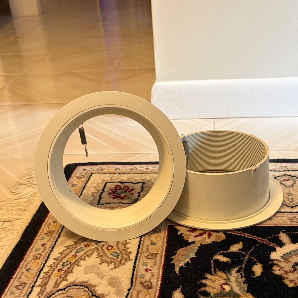 Juno 6 in. White Recessed Baffle Trim